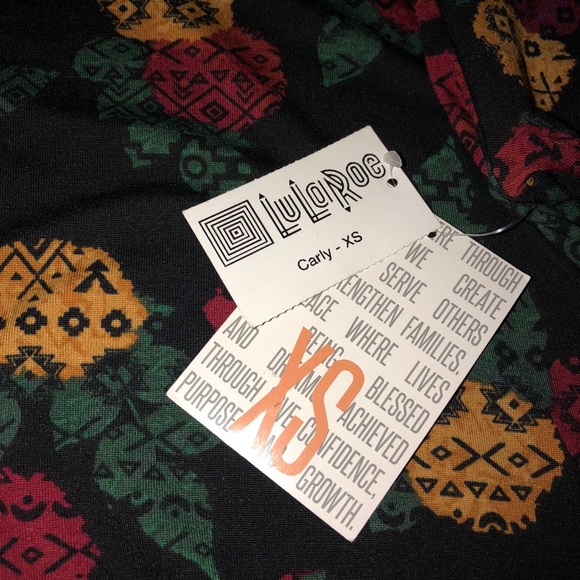 Beautiful Carly Dress - Picture 4 of 4